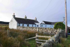 Quaint and quirky coastal Cottage Islay